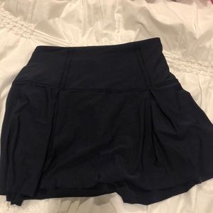 Lululemon Skirt/ Tall